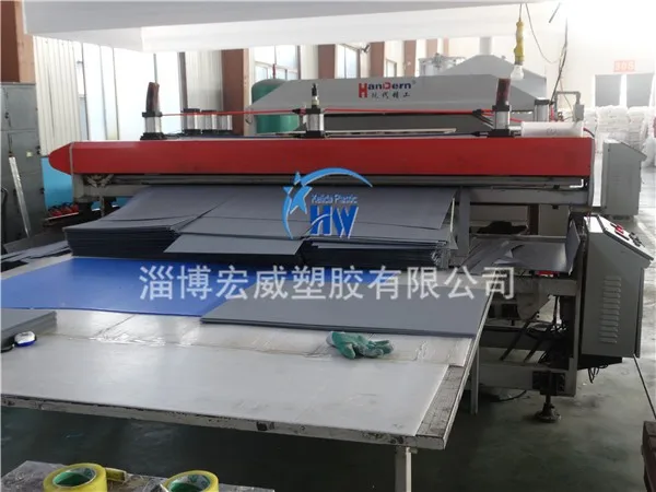 Recyclable PP plastic corrugated bottle separator sheet