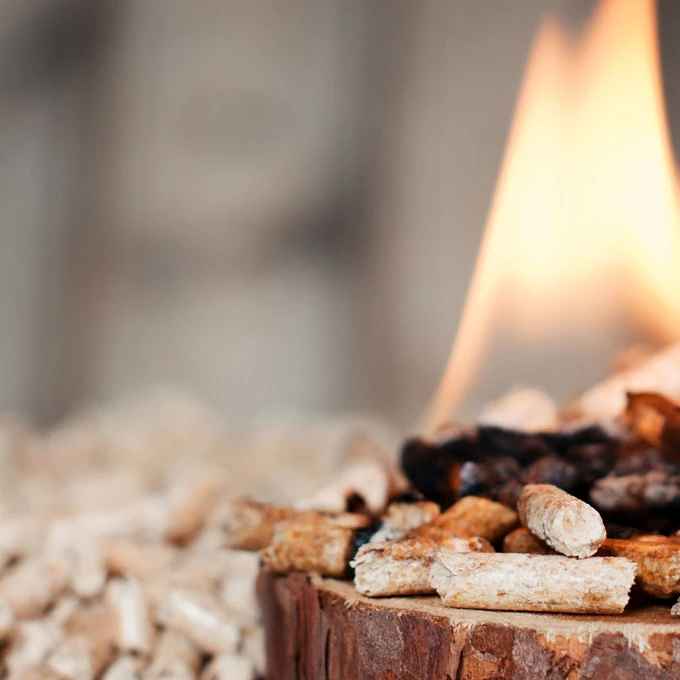 
Premium Quality Mixed Wood Stick Pure Wood Pellets Cooking Fuel 