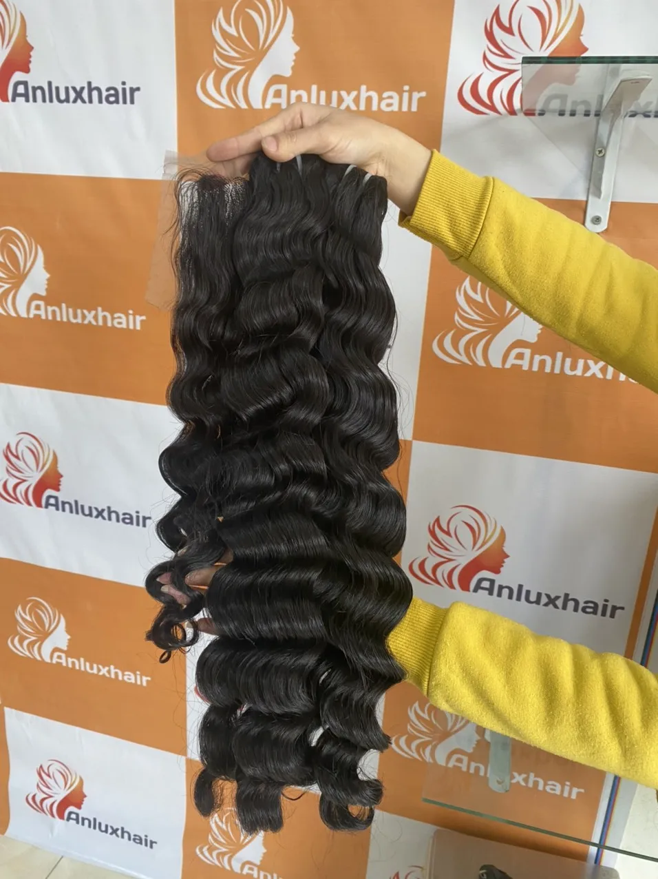 Оптовые продажи волнистые и кудрявые волосы для наращивания из Вьетнама 100% натуральные remy наращивание человеческих волос