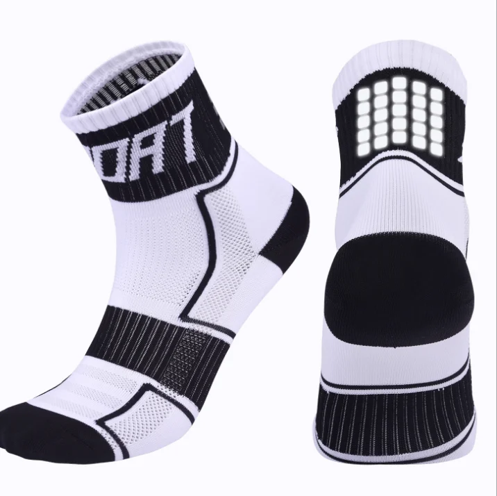 OEM crew men tube Customize knitted embroidered design made custom logo cotton sport athletic Cycling socks