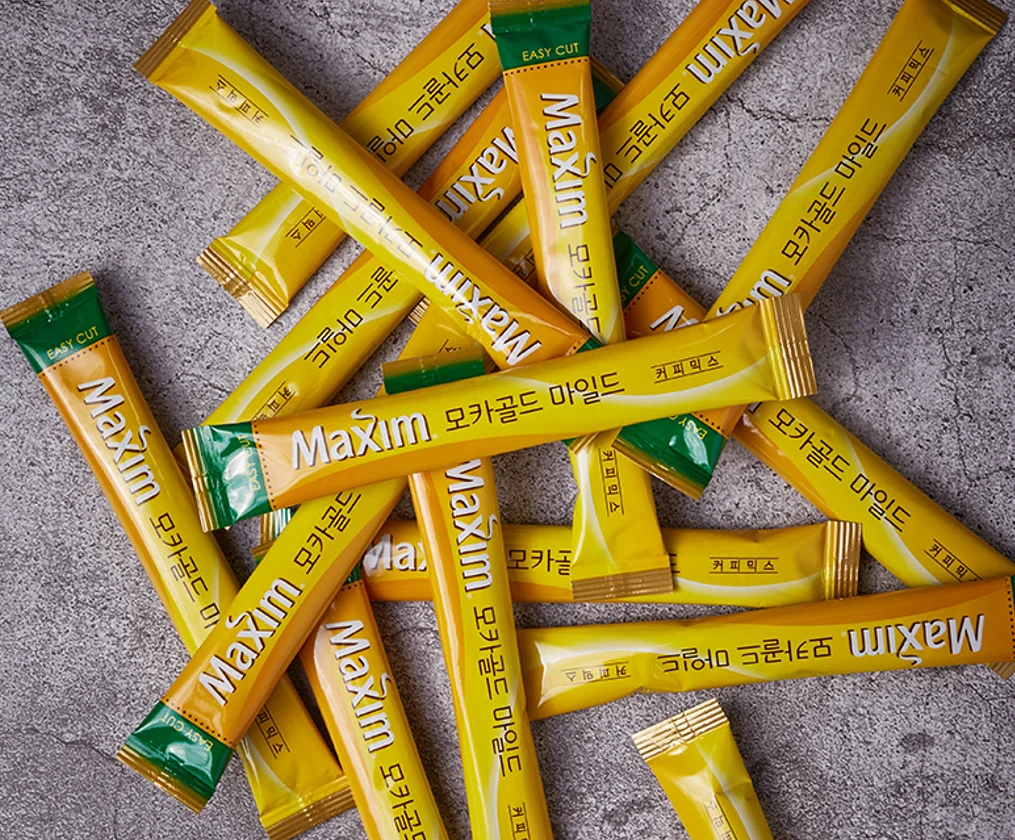 3 TYPES OF KOREAN MAXIM INSTANT COFFEE - MAXIM MOCHA GOLD MILD, MAXIM WHITE GOLD, MAXIM ORIGINAL - 100 pieces in a pack