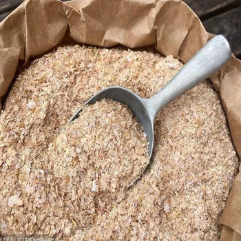 Bran and flakes wheat bran for animal