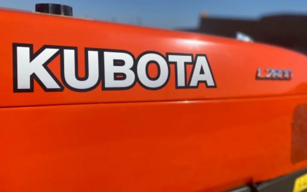 Недорогой трактор Kubota L2800 2010