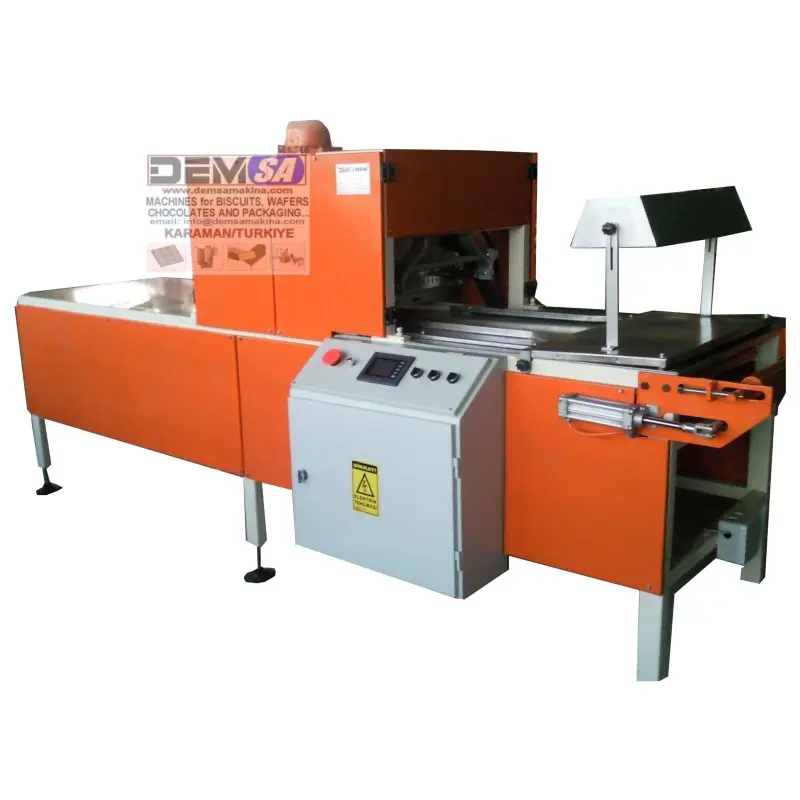 Chocolate Molding Machine