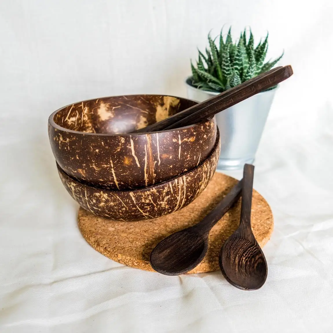Alibaba ECO Friendly 100% biodegradable tableware Coconut shell bowl kitchen tabletop VEGAN serving bowl Vietnam Supplier