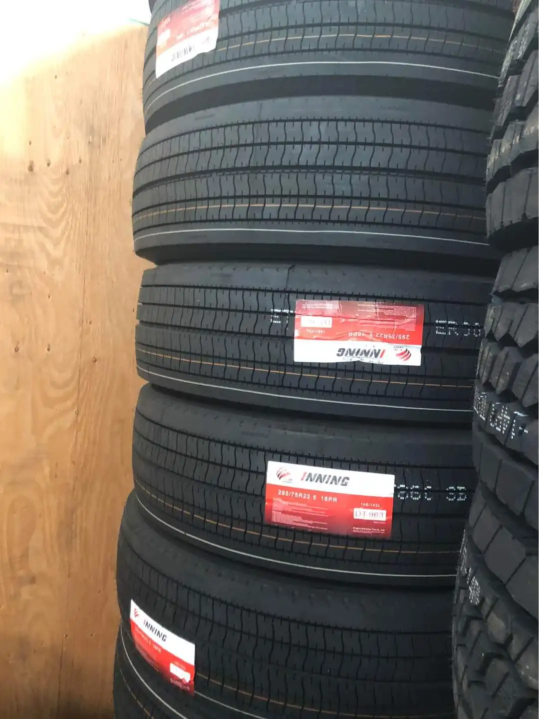 Дешевые шины для грузовых автомобилей TBR 385/65/22.5 295/80/22.5
