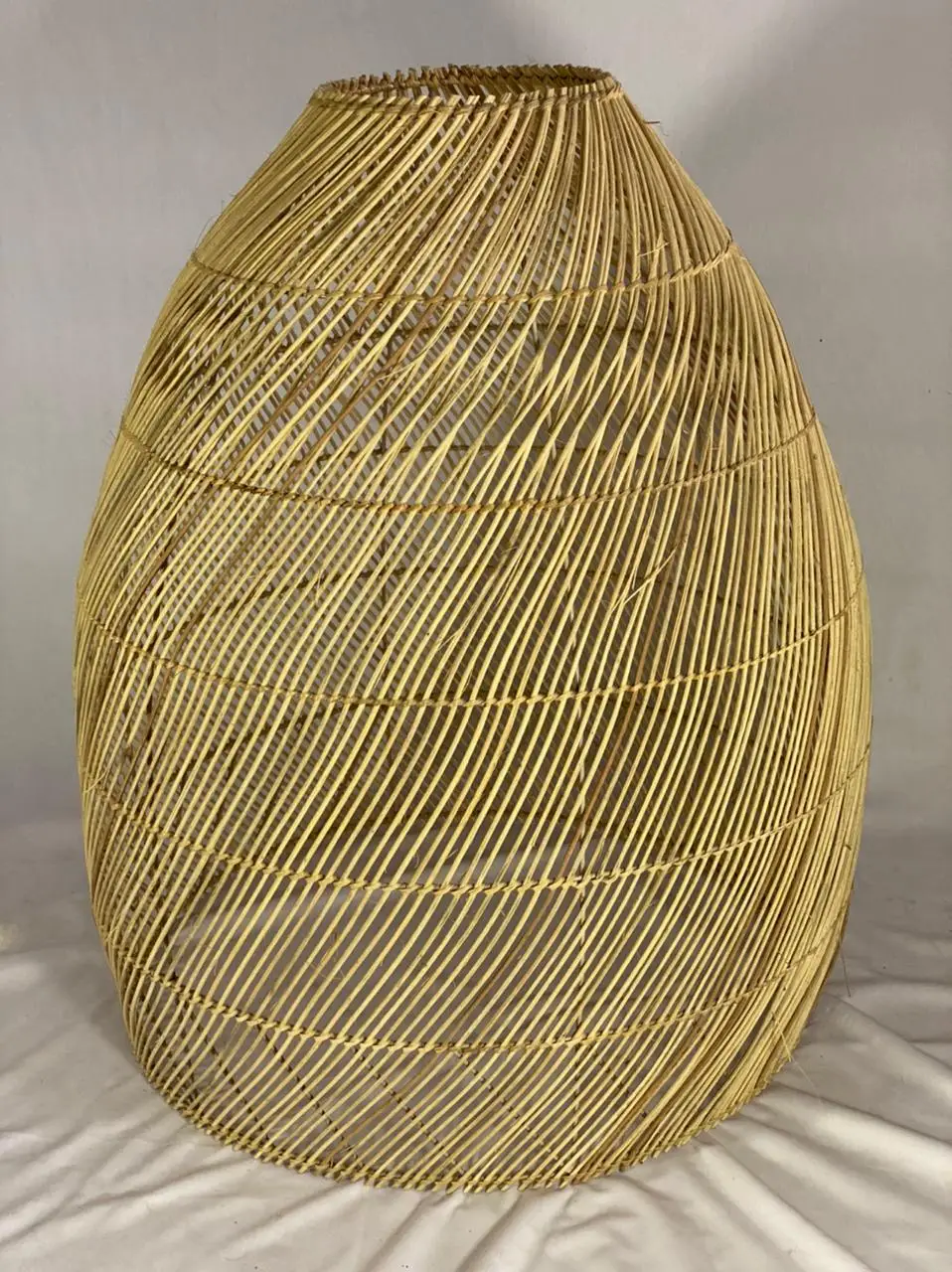 Antique rustic style rattan bamboo hanging light woven lantern pendant lamp