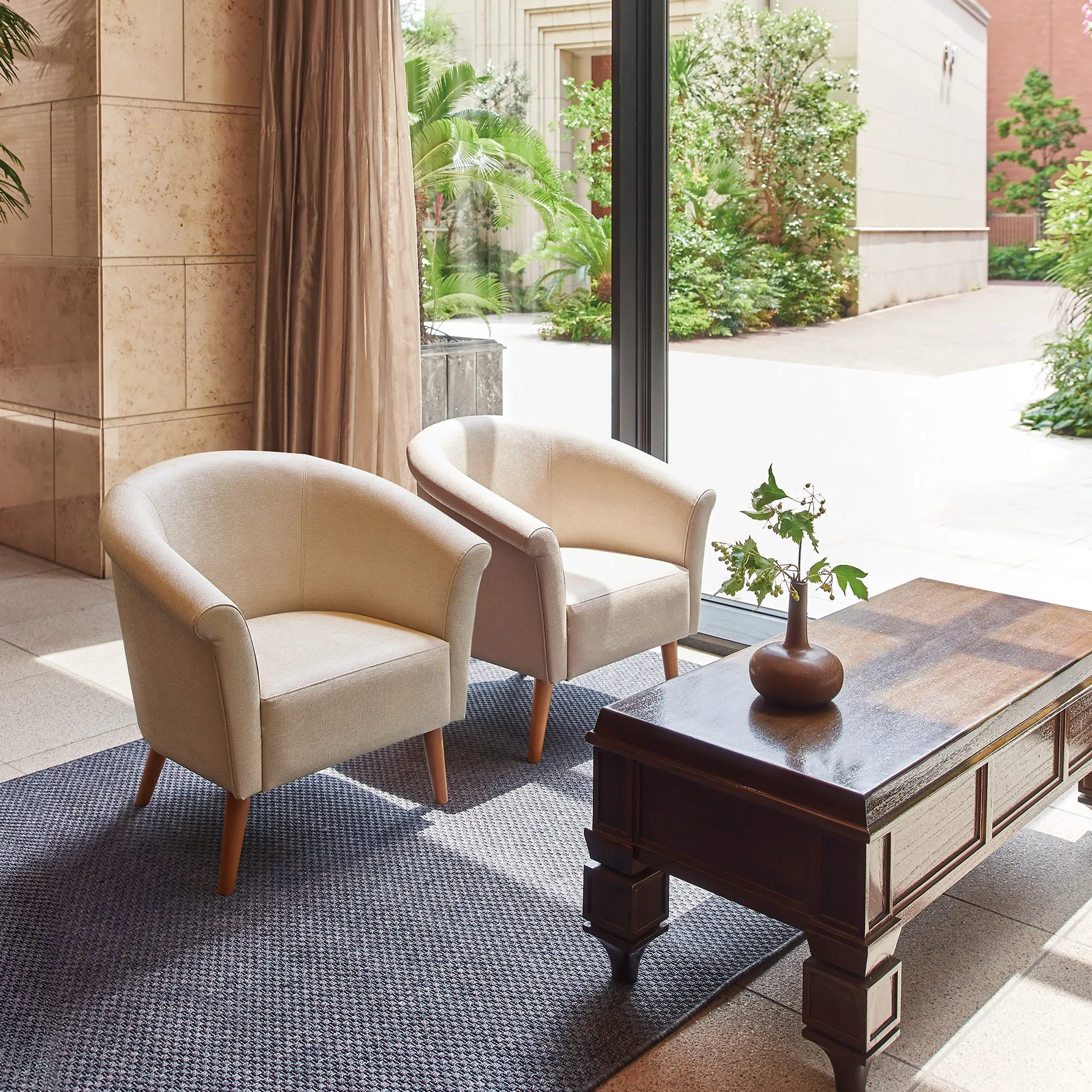 20FL_P081_GRACE LANDW_8207