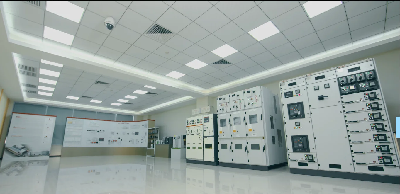 Выдвижной/фиксированный низковольтный распределительный механизм-AOTO MingHan. form 4b MCC панель/основная электрическая распределительная панель