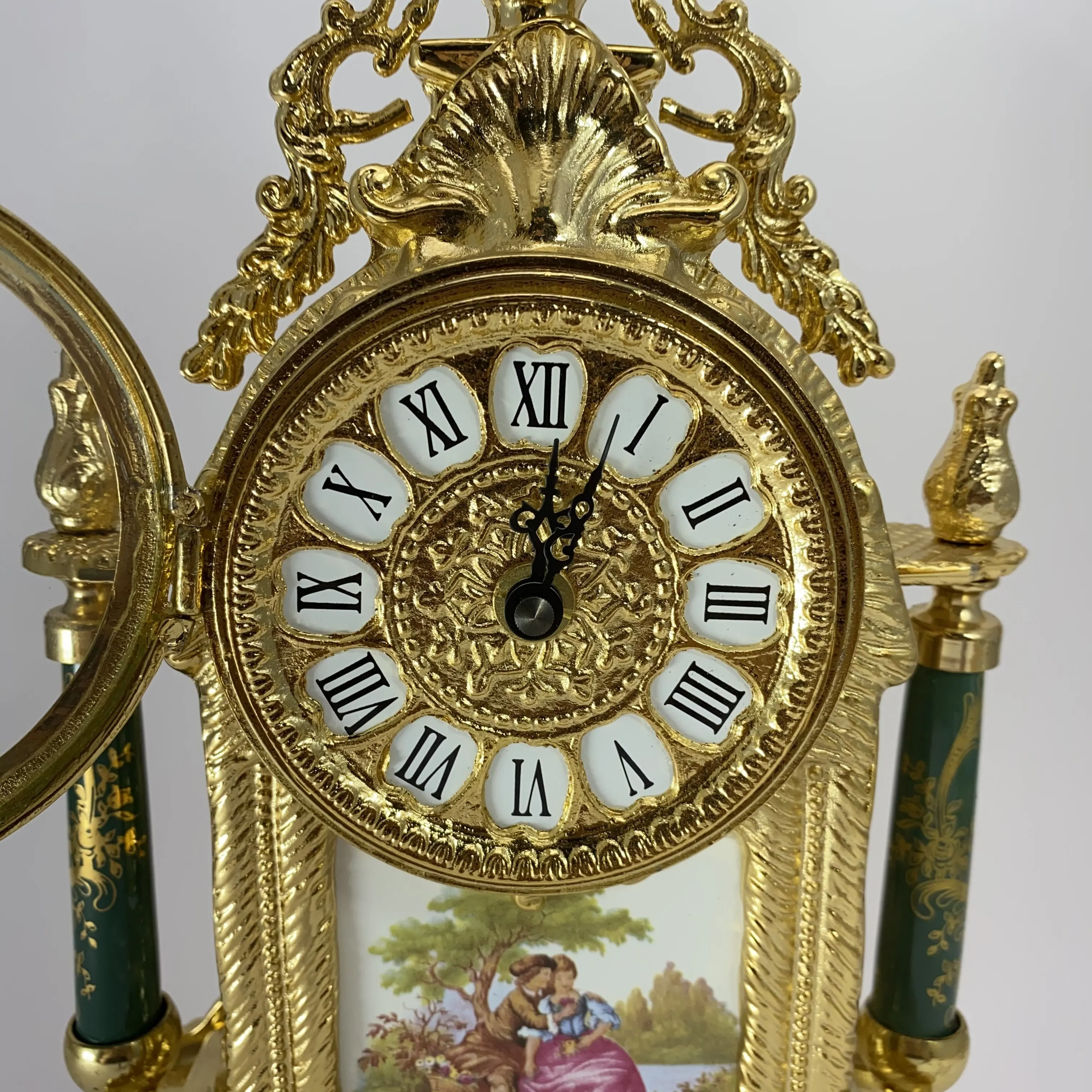 top qualtiy italian handcrafted table desk clock