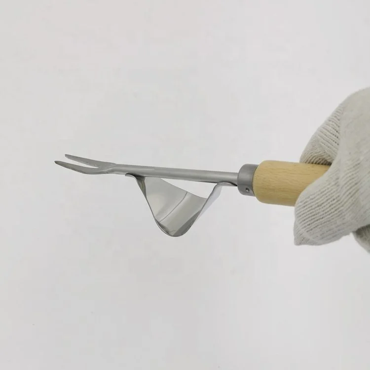 amazon hot selling wood handle grass weeding tools hand weeder