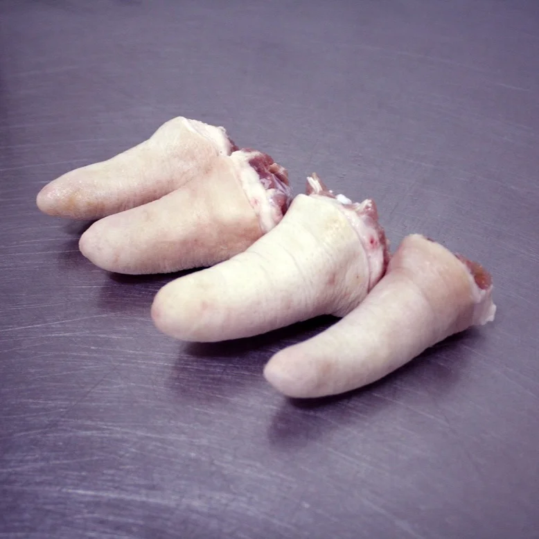 
Frozen pork tails (short) 