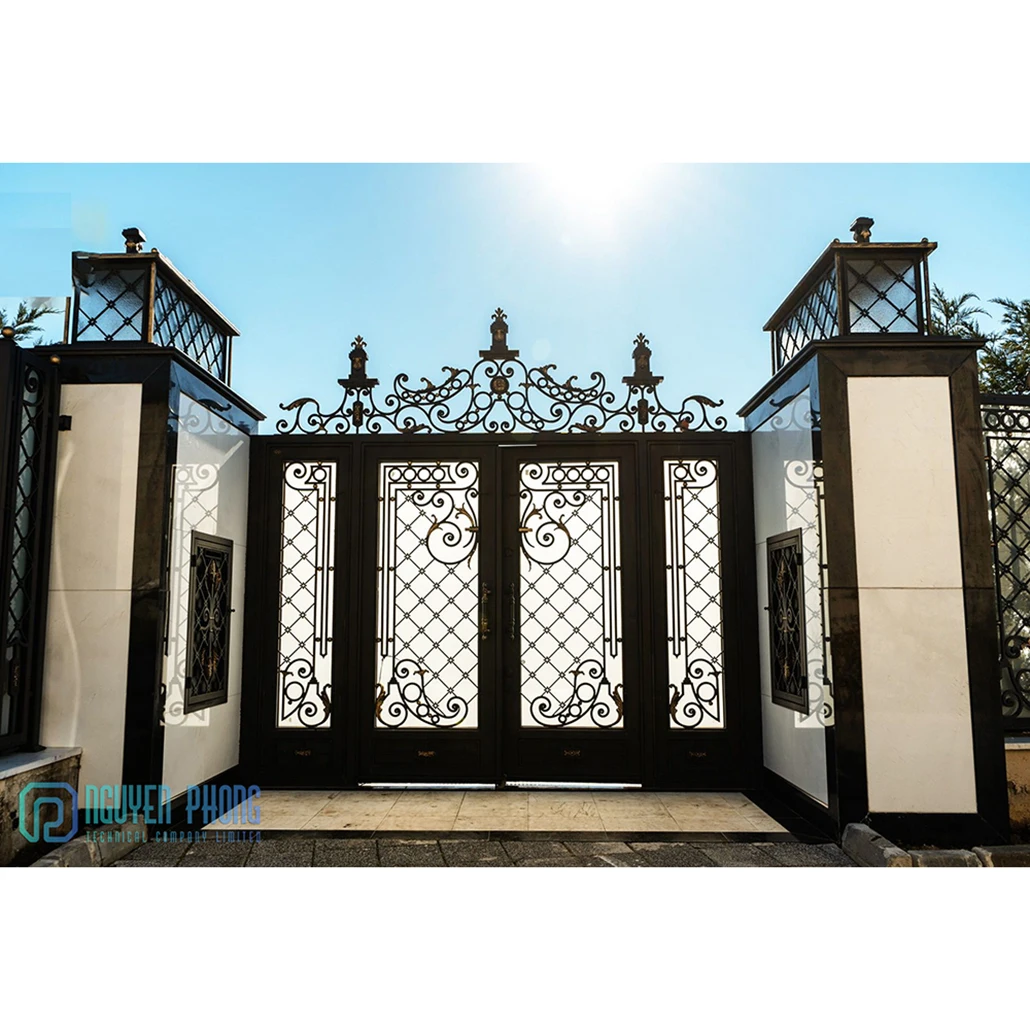 Производитель OEM Роскошные кованые железные главные ворота для