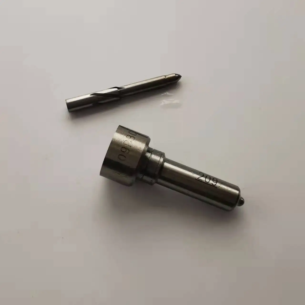 Дизельная Топливная форсунка с общей топливной магистралью L209Pbc для инжектора 21457952 кувшин 4g11001