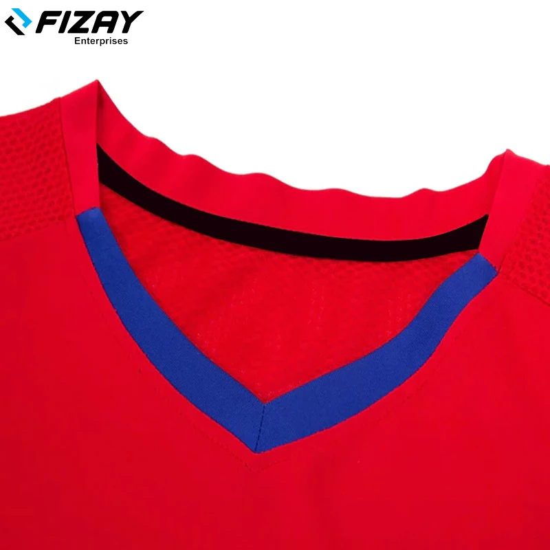 Sports Team Long Sleeve Soccer Uniform For Boy Football Uniform Superb Quality Soccer Uniform For Men