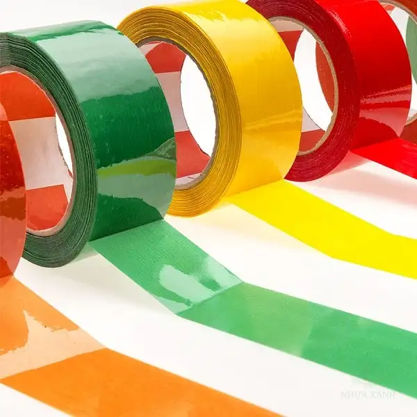 Лучшее качество прозрачная клейкая лента из ПВХ 48 мм однобоковая акриловая картонная герметичная упаковка непосредственно изготовленная фабрика Вьетнам