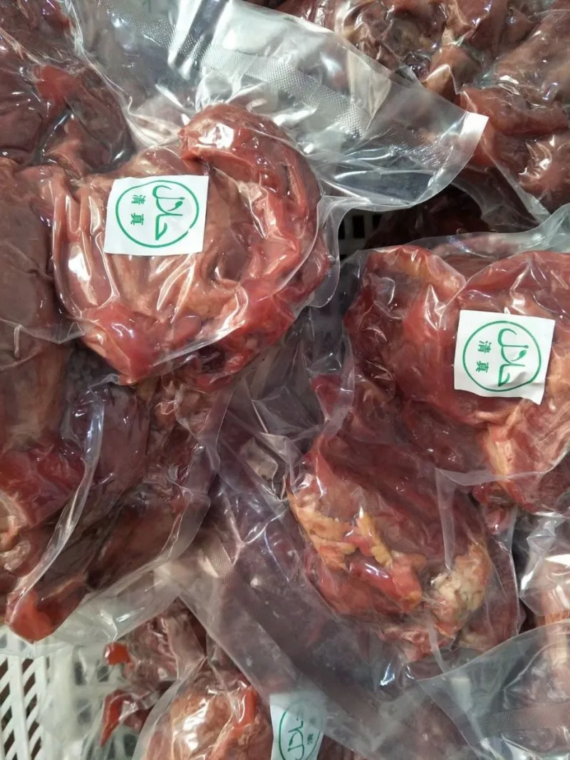 
Argentina beef Flank, blade, chest mandrel; Neck; Heart, liver, kidney, tongue, tail, cheek meat, Omasum, hind quarters 