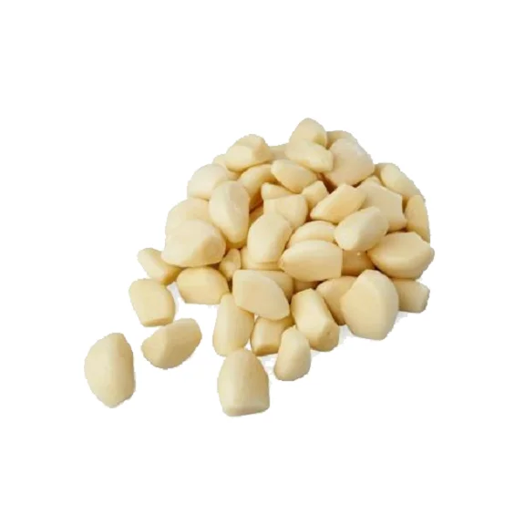 Peeled-Garlic-.png