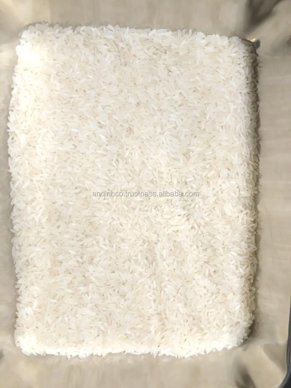 Оптовая продажа ароматного риса-специальный рис изготовленный во Вьетнаме также известный как jasmin 5% сломанный лучшее качество