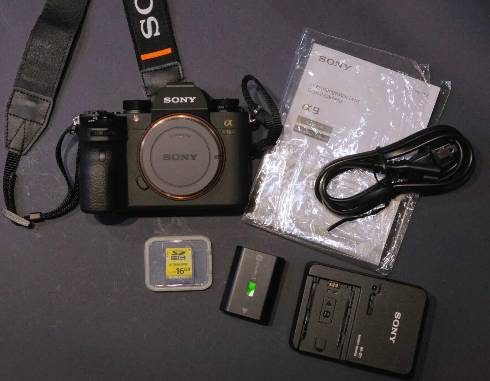 
Wholesales For S-O-N-Y A7R IV (a7R4) Full-Frame Camera with 61.0MP Black + accessories + 28-70mm OSS Lens ILCE-7M3 