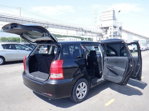 Used toyota wish mini van car with delicate and beautiful design