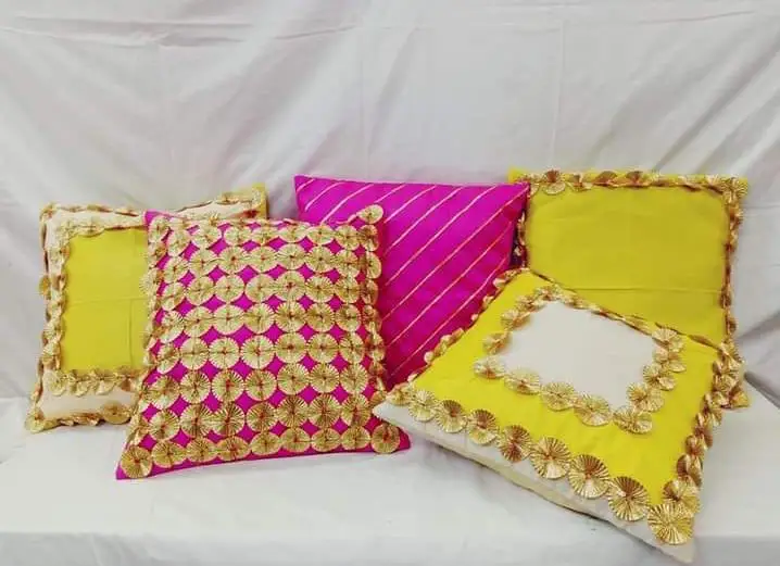  Шелковые наволочки из парчовой ткани от Inida