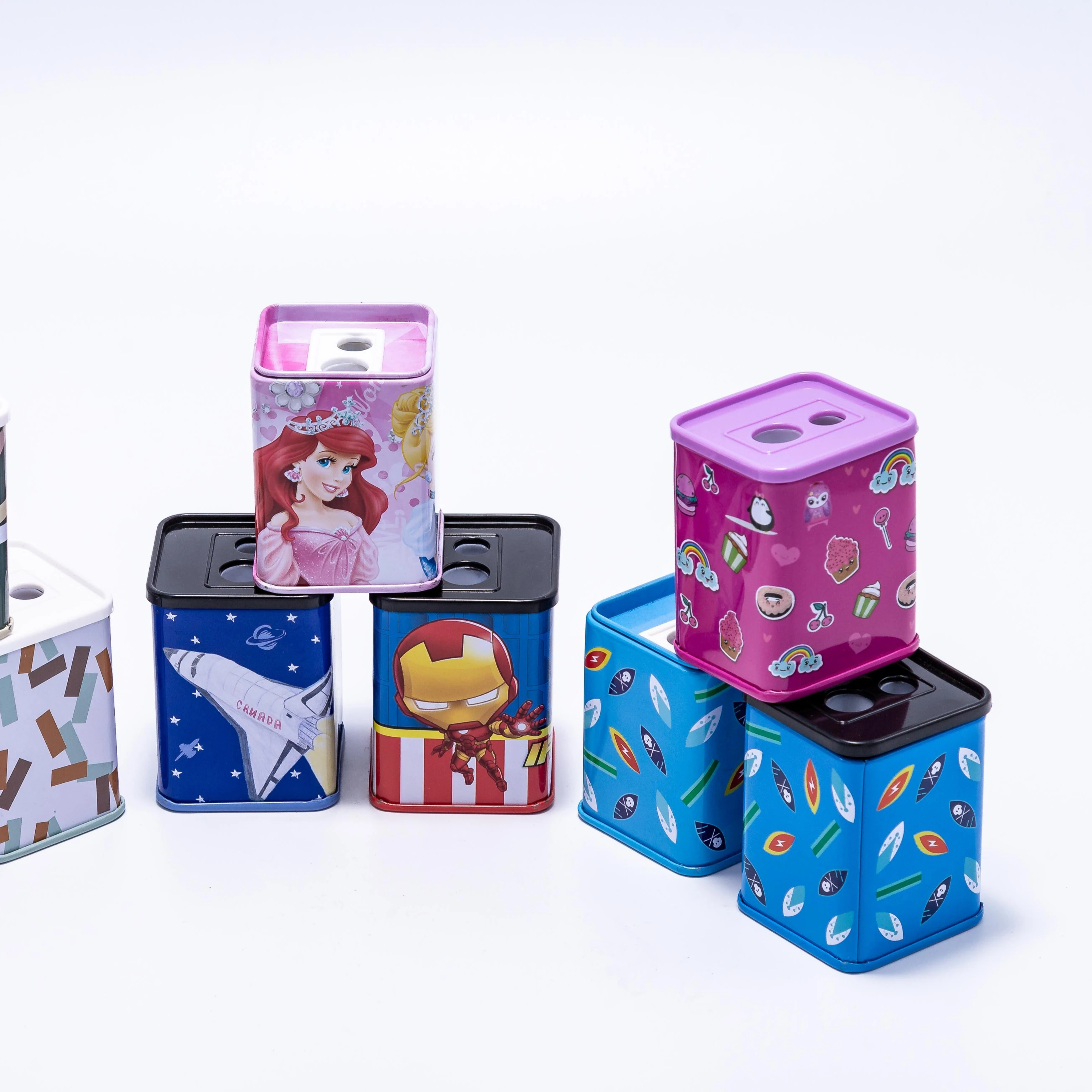 
2021 New products cheap price metal tin pencil case, child cartoon stationery box 