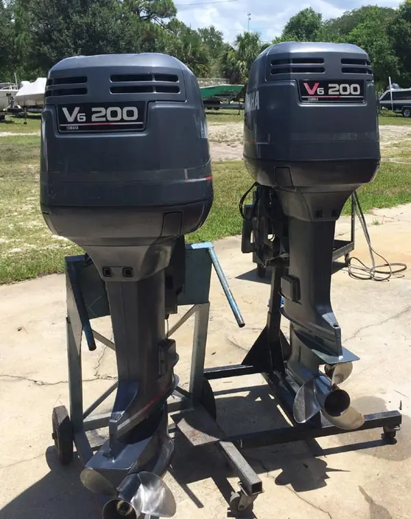 
2 and 4 stroke 20 hp boat engine/Outboard Motor for sale 