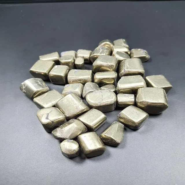 
PYRITE TUMBLE/ REIKI CRYSTAL / CHAKRA / HEALING / MEDITATION / ORGONITE / PENDULUMS 