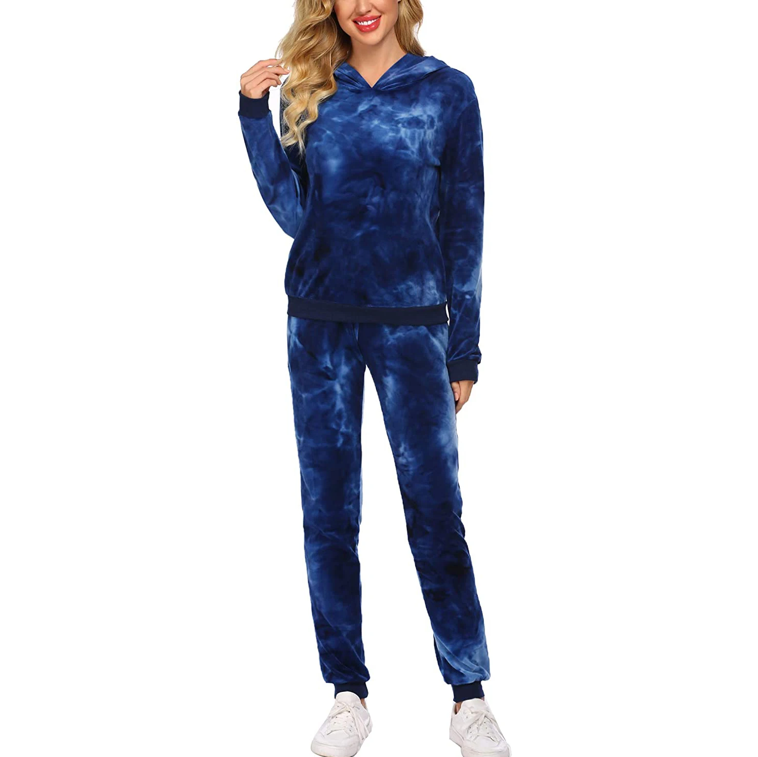 summer tracksuit for women velour custom  Track suit sports wear training & jogging wear ladies velvet tracks