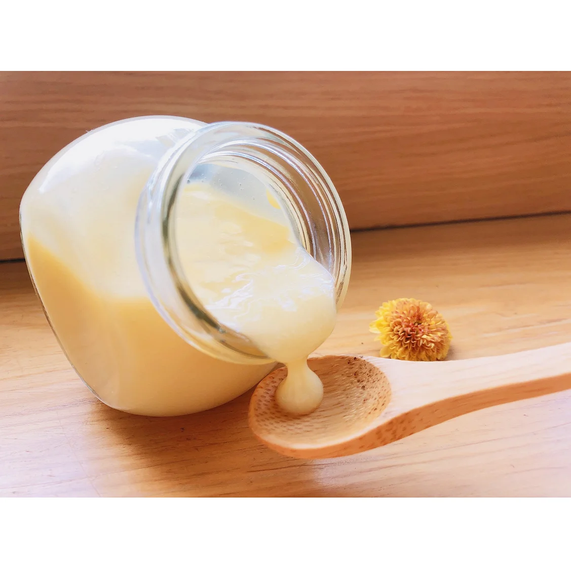 Royal Jelly 100ml Honey 100% Natural Pure Royal Jelly Health Care High Quality Private Label