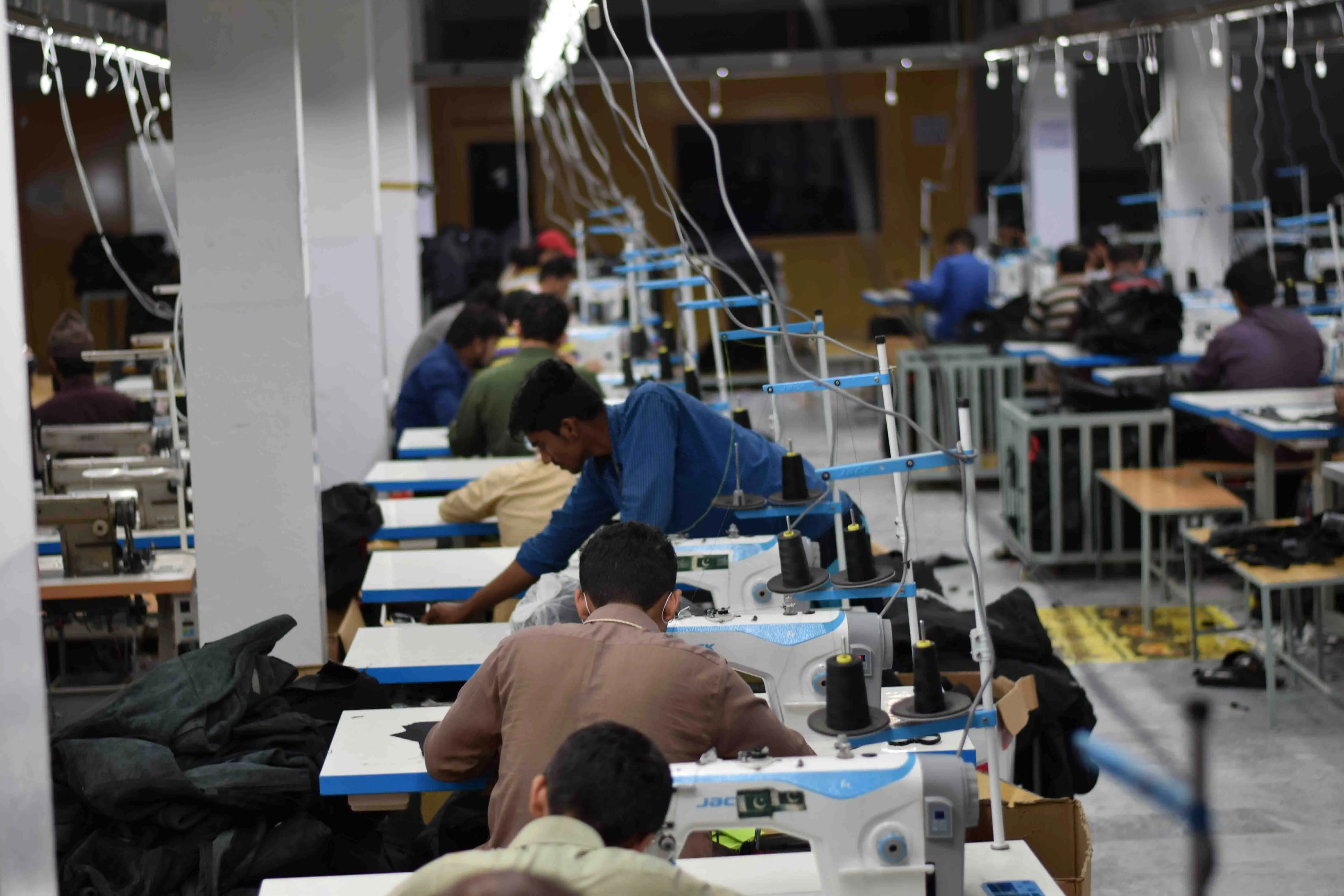 Men Fashion Classic Denim WHEEZY Jeans Casual Style Stretch Slim Distressed Ultra Skinny Smart Look Taper Custom Demand