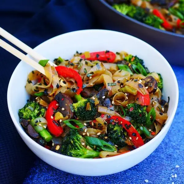 Натуральная сухая шелковая бармишель для диеты с высоким содержанием волокна Shirataki Konjac Yam низким углерода