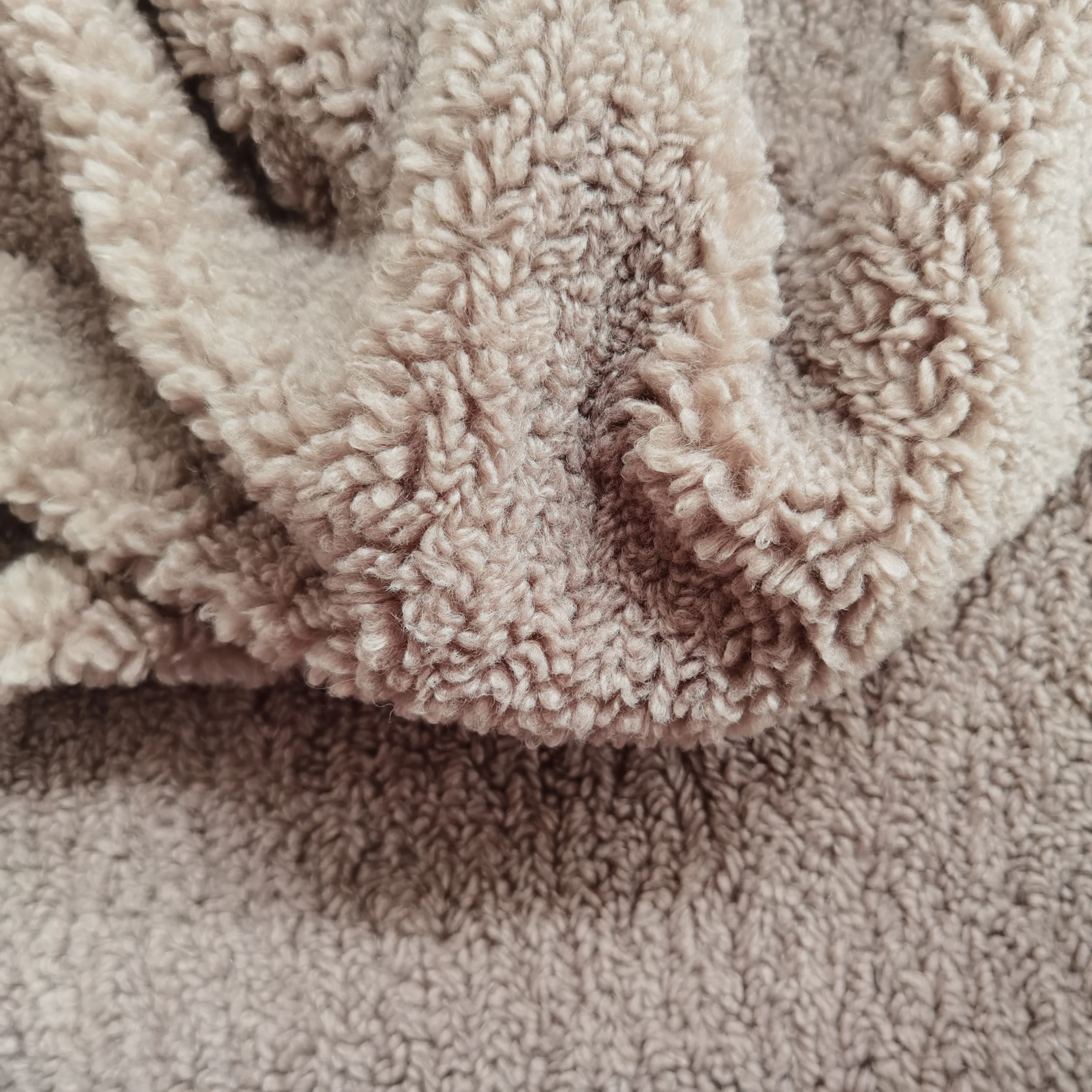 
Polyester warp knitting hometextile patterned material sofa matt custom teddy velvet fabric 