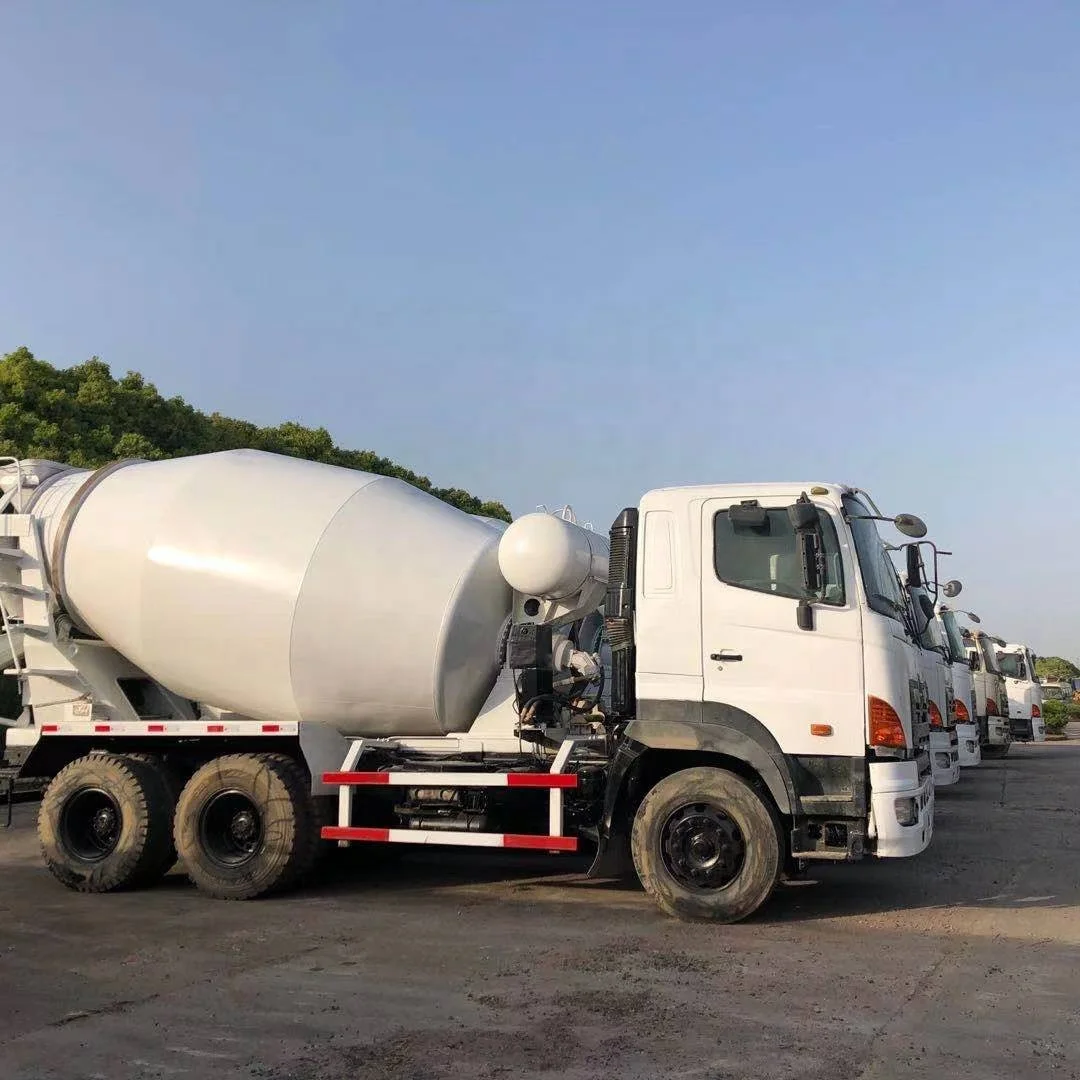 Quality Second-hand japan 6x4 driving hino 700 cement concrete mixer truck for sale An unmissable value option