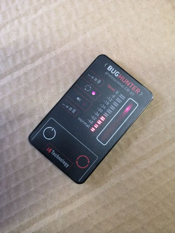Professional anti spy detector (slim size and extended dynamic range)
