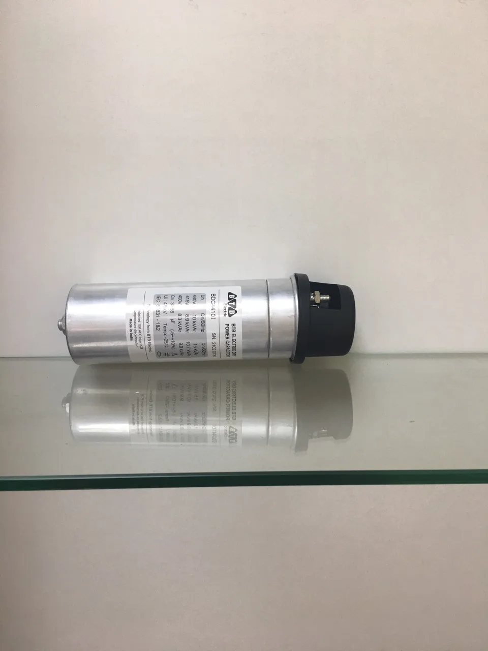 Power correction capacitor 5kvar 3 phases 440v  new style  2021  MADE IN TURKEY