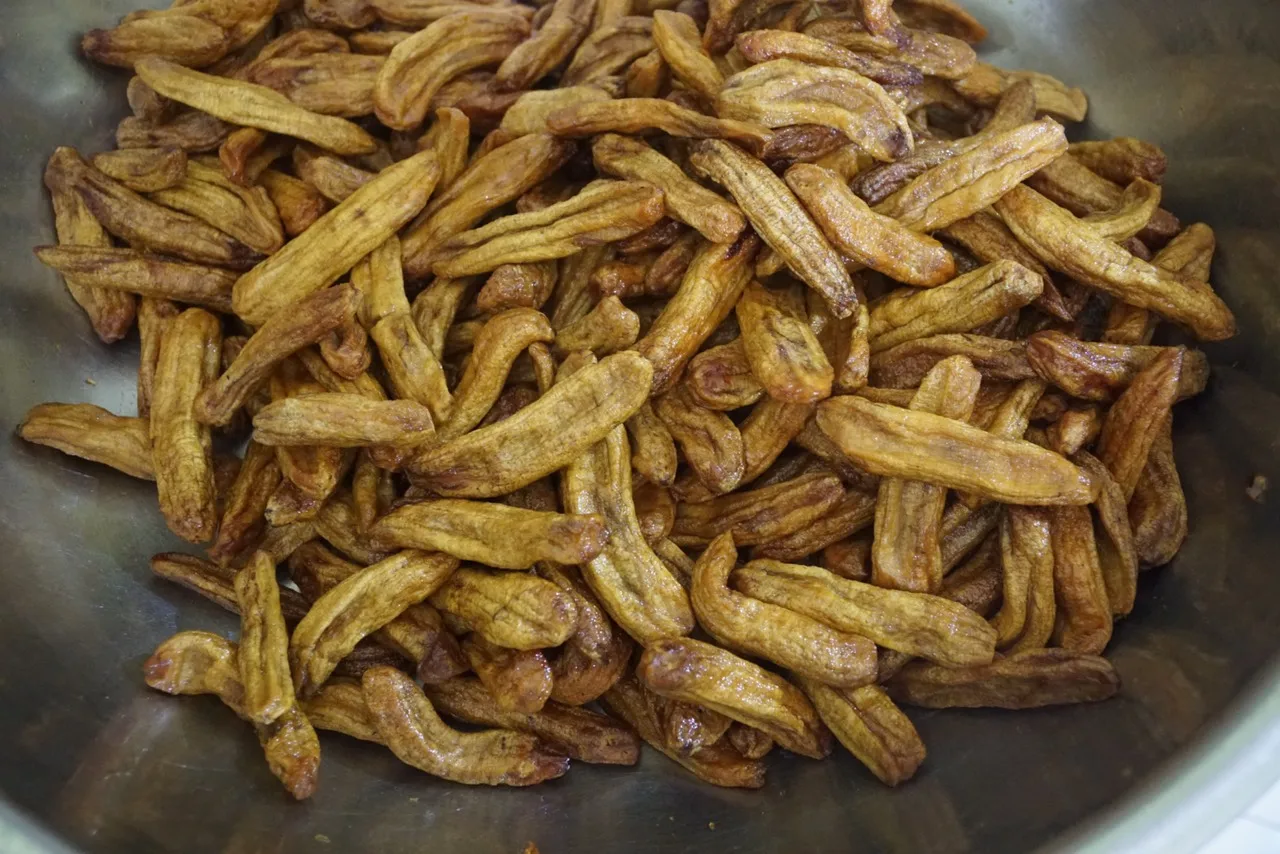 Newest Style Long Shape Open Air Cultivation Type Organic Dried Fruit Vietnam Export Soft Sweet Dried Banana With High Quality