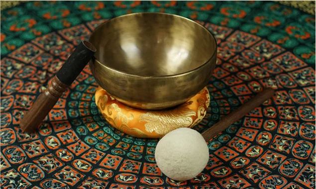 Antique Black Himalayan Brass Singing Bowl Set Peaceful Meditation Brass Singing Bowl Prayer Instrument For Meditation And Yoga