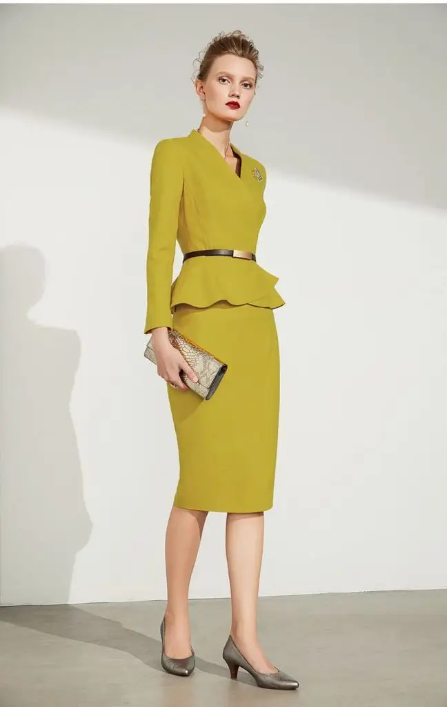 New Collection Winter Office Set For Lady Green Yellow Color Size Customized Skirt and Blouse with belt