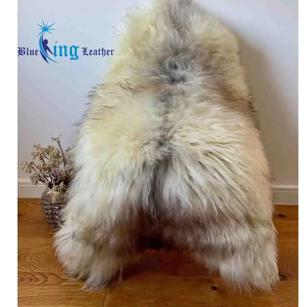 Большой коврик из натуральной овчины. Очень пушистый и мягкий. Ворсистые овцы. Гигантский Размер