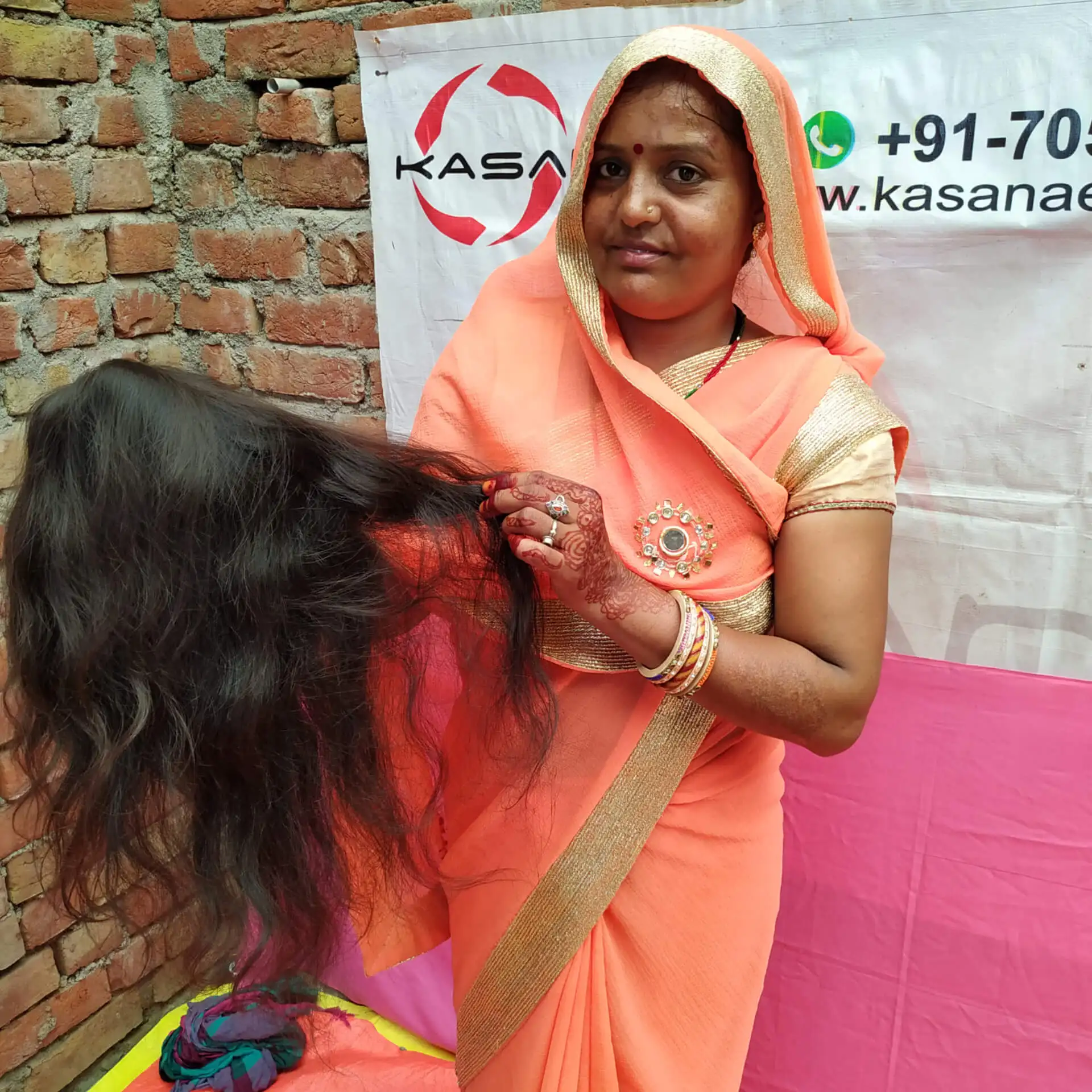 Raw Virgin Unprocessed Cuticle Aligned Indian temple Natural curly Bundle manufactures Human Hair