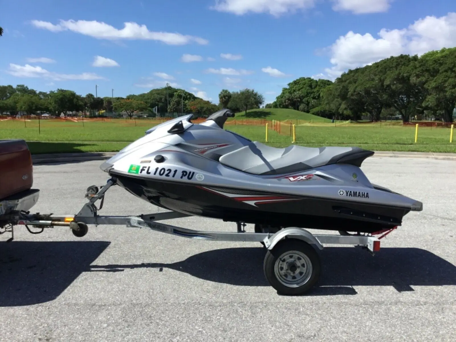 
Fast Shipping Yama ha 3 person jet ski Flying Boat 