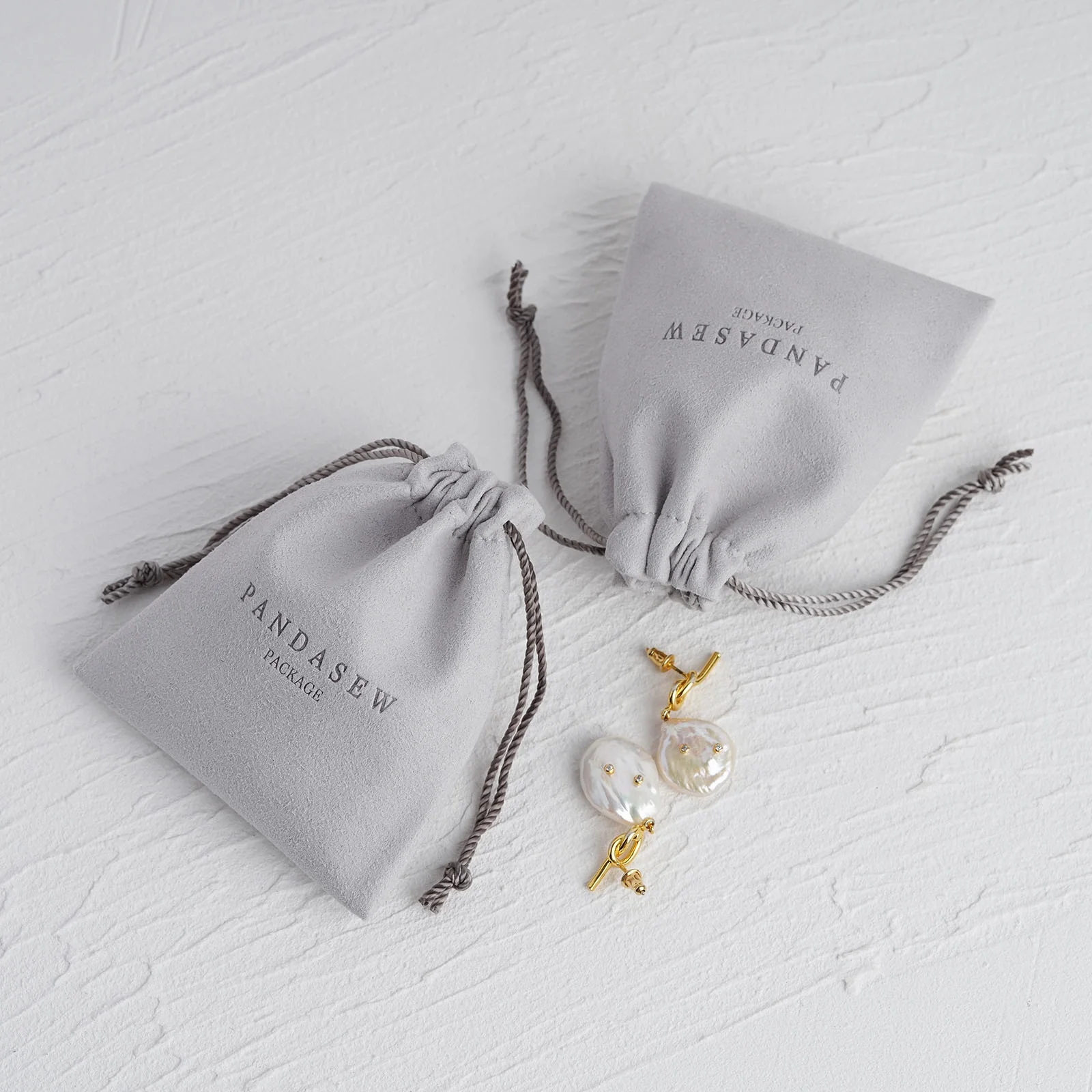 PandaSew Custom Logo Luxury Gray Microfiber Drawstring Bag Gift Packaging Jewelry Pouch