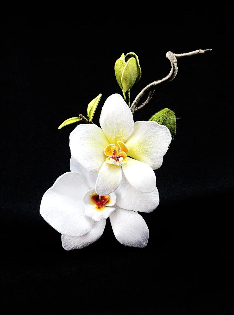 High Quality Fashion Accessories Thread Hand Embroidery White Orchid Brooch from XQ VIETNAM