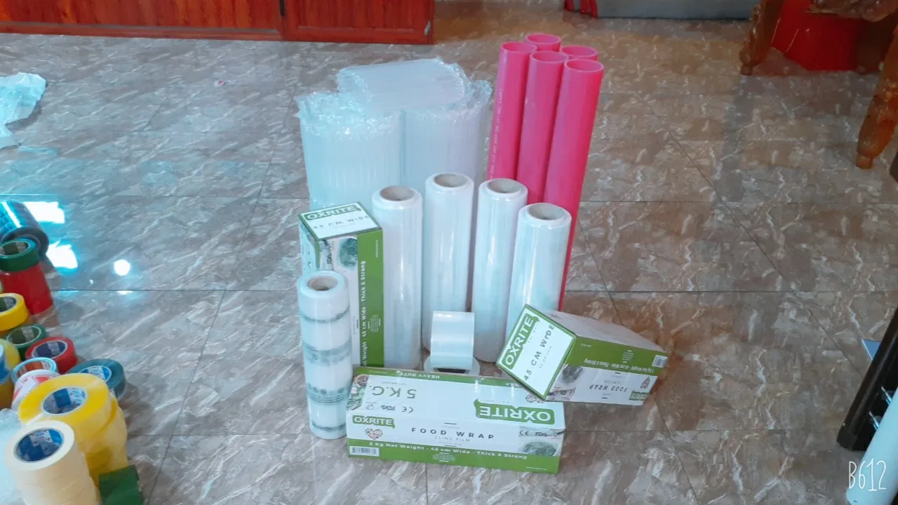 PE Stretch Film in Vietnam Manufacturer - Transparent Stretch Film many colors