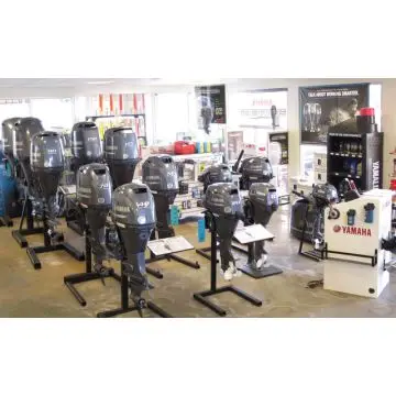 Outboard Motors brand new Yamahass 150hp F150XB In-Line Four 2.7L Power trim and tilt