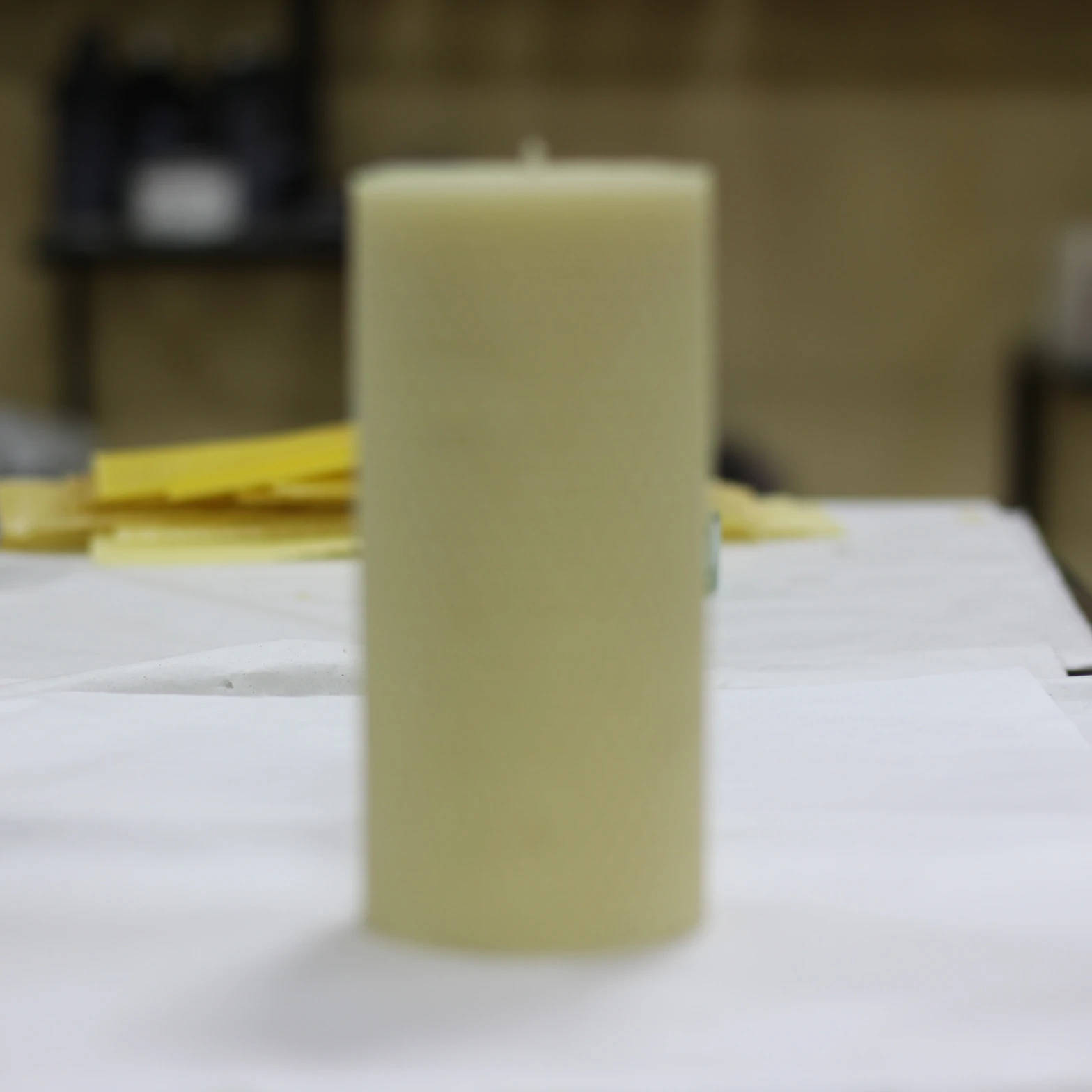 100% Wholesale Handmade Natural Bees Wax Beeswax Pilar