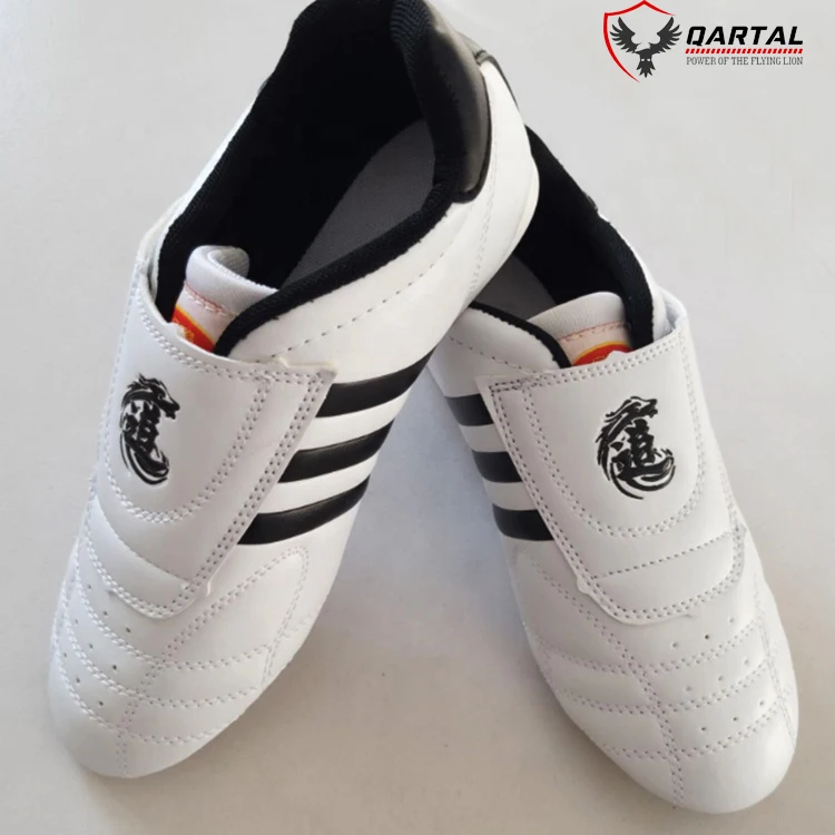 Wholesale Cheap Price Customized Your Logo Design Martial Art Outsole Material Kung Fu MMA Taekwondo Training Shoes