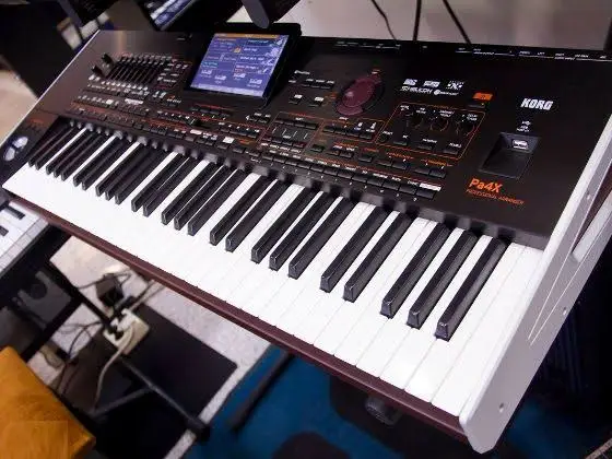 Company Price Korg PA4X 76-Note Professional Arranger Workstation Keyboard with speaker system Brand New